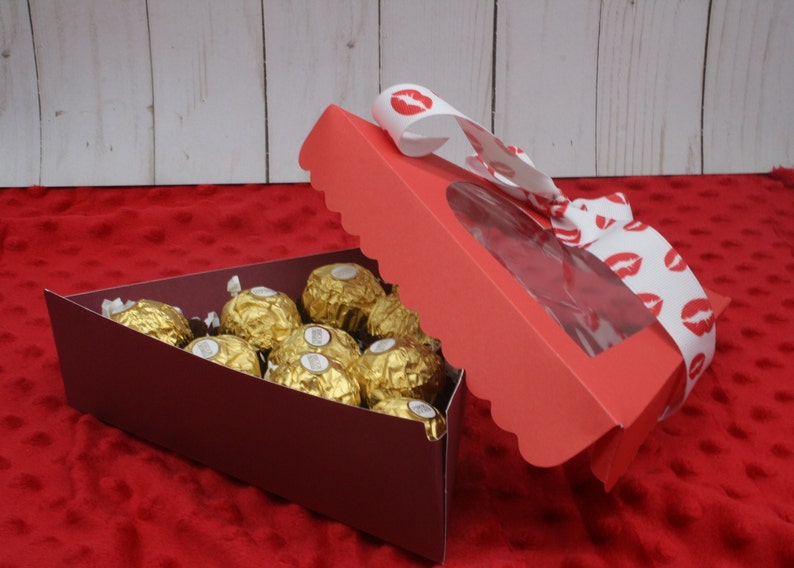 Valentines gift box, chocolate, bulk gift, gifts for him, her, teachers, coworkers, boss, classroom, special occasion