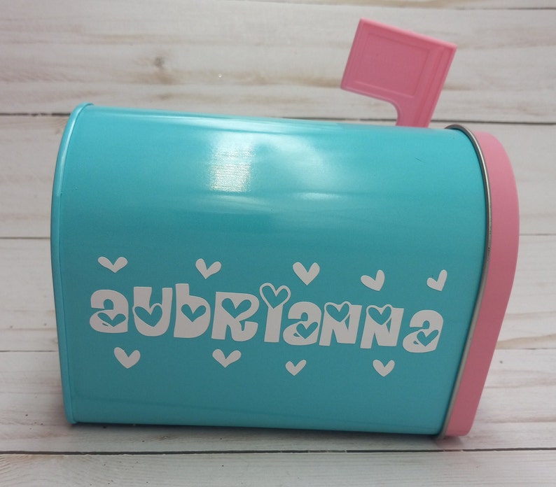 Personalized Valentines gift for class, tin mailbox, candy filled mailbox, bulk gifts, teacher, coworker, classroom, special occasion