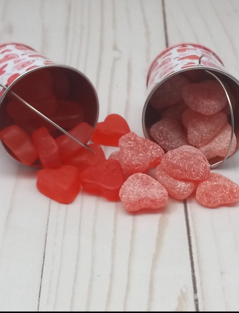 Classroom valentines, candy bucket, pail, Personalized gift, candy filled container, bulk gifts, teacher, friend, Valentine’s Day, under2