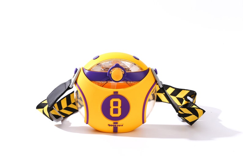 Number 8 jersey Round Cup Children's Water Bottle – Personalizable and Customizable, Includes Lanyard, Canteen Design for School & Daily Use